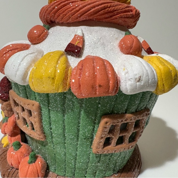 2 Pc Valerie Parr Hill Handmade Illuminated Fall Harvest Cupcake House Cottages - Picture 7 of 16